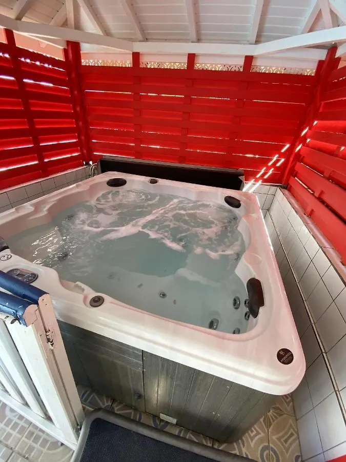 Appartement Moderne A Pointe Noire 36 M² Piscine & Jacuzzi 0*, פוינט-נואר גוואדלופ